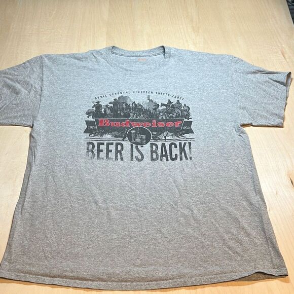 Budweiser Shirt‎ Mens XL White Logo Graphic Tee Cotton Short Sleeve Crew Neck - Picture 1 of 6